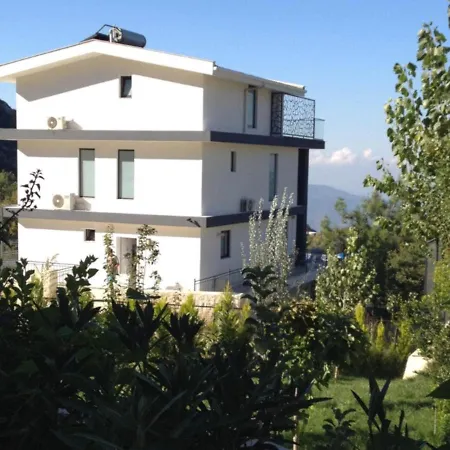 In Islamlar Sleeps 6 With Pool Air Con And Wifi Willa Islamlar (Mediterranean)