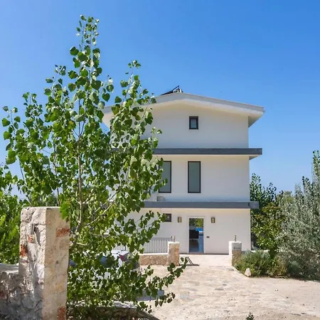 In Islamlar Sleeps 6 With Pool Air Con And Wifi Islamlar (Mediterranean)