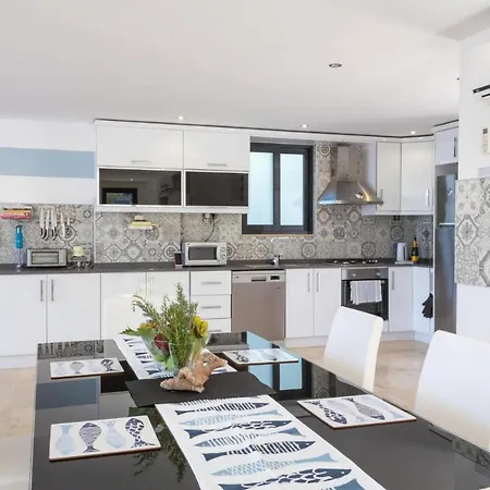 In Islamlar Sleeps 6 With Pool Air Con And Wifi * Islamlar (Mediterranean)